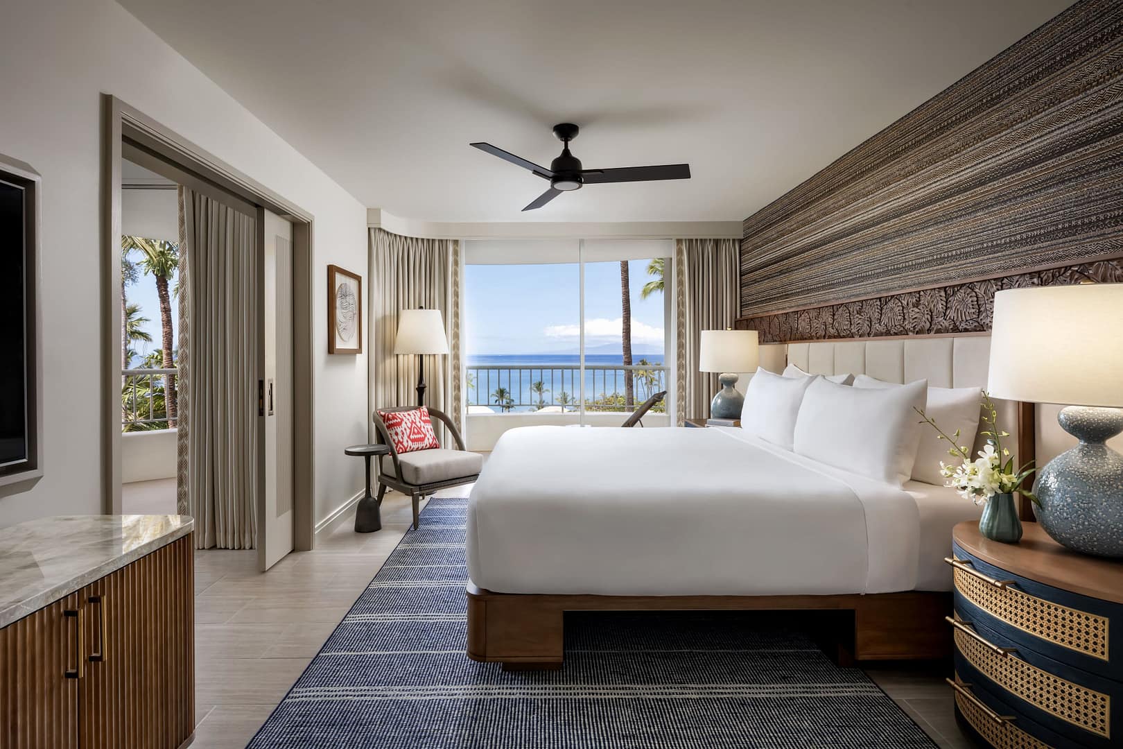 Bedroom view of Fairmont Kea Lani, Maui