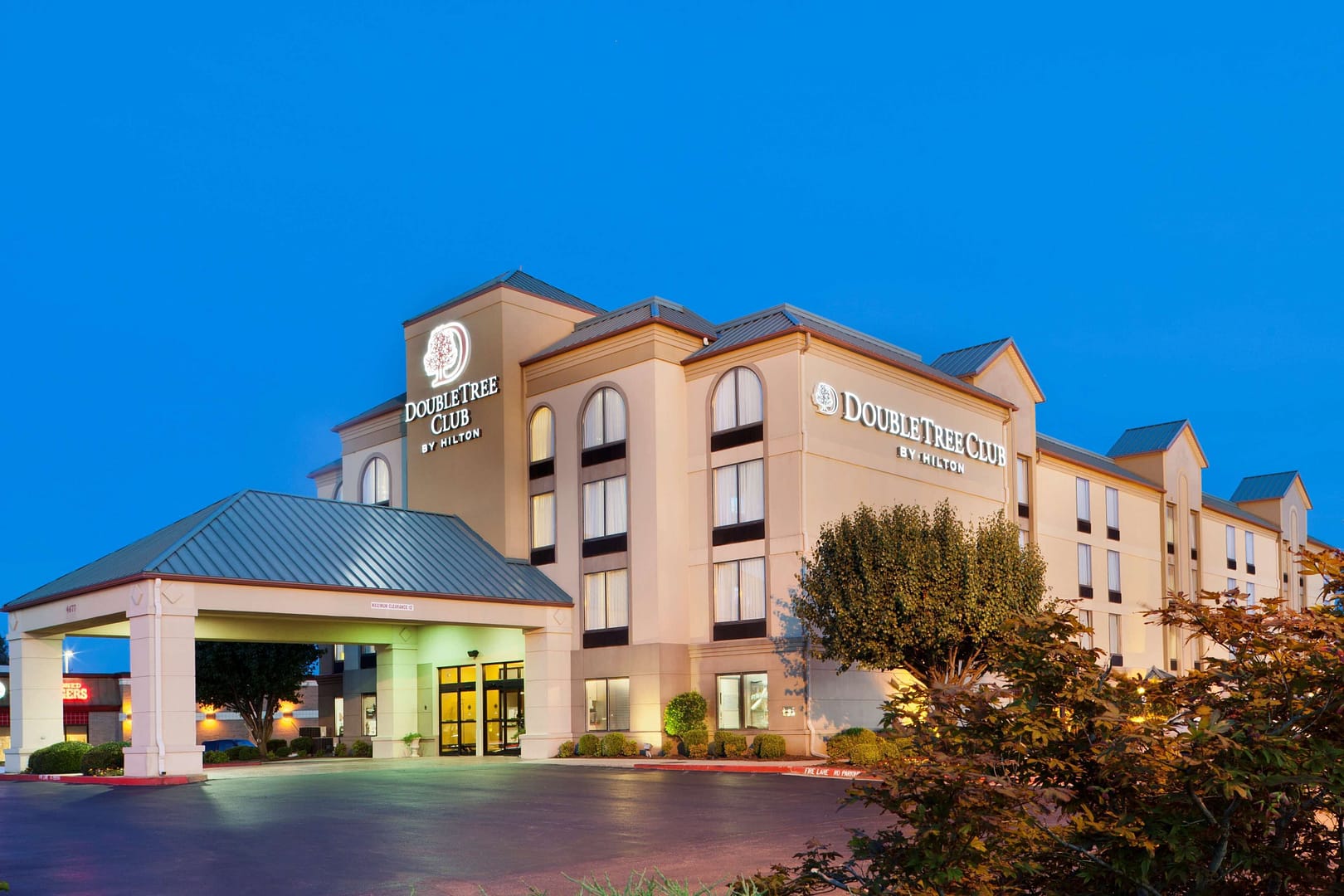 Building view of DoubleTree by Hilton Springdale