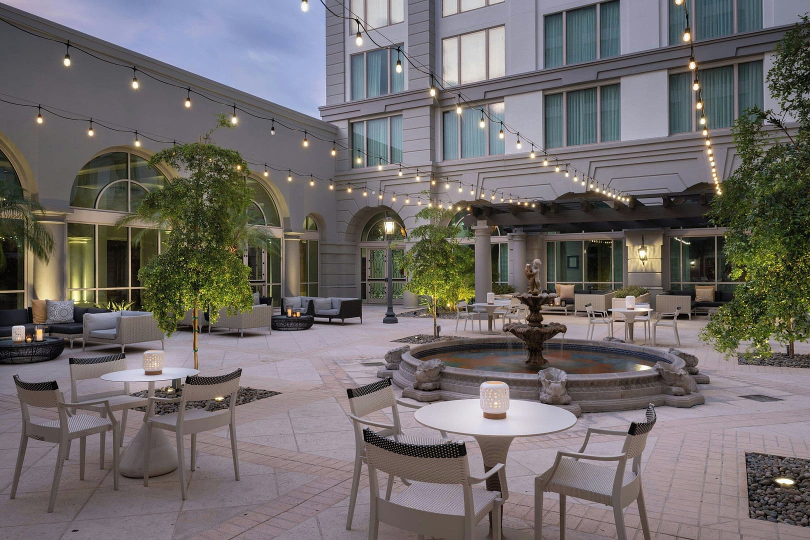 Renaissance Tampa International Plaza Hotel