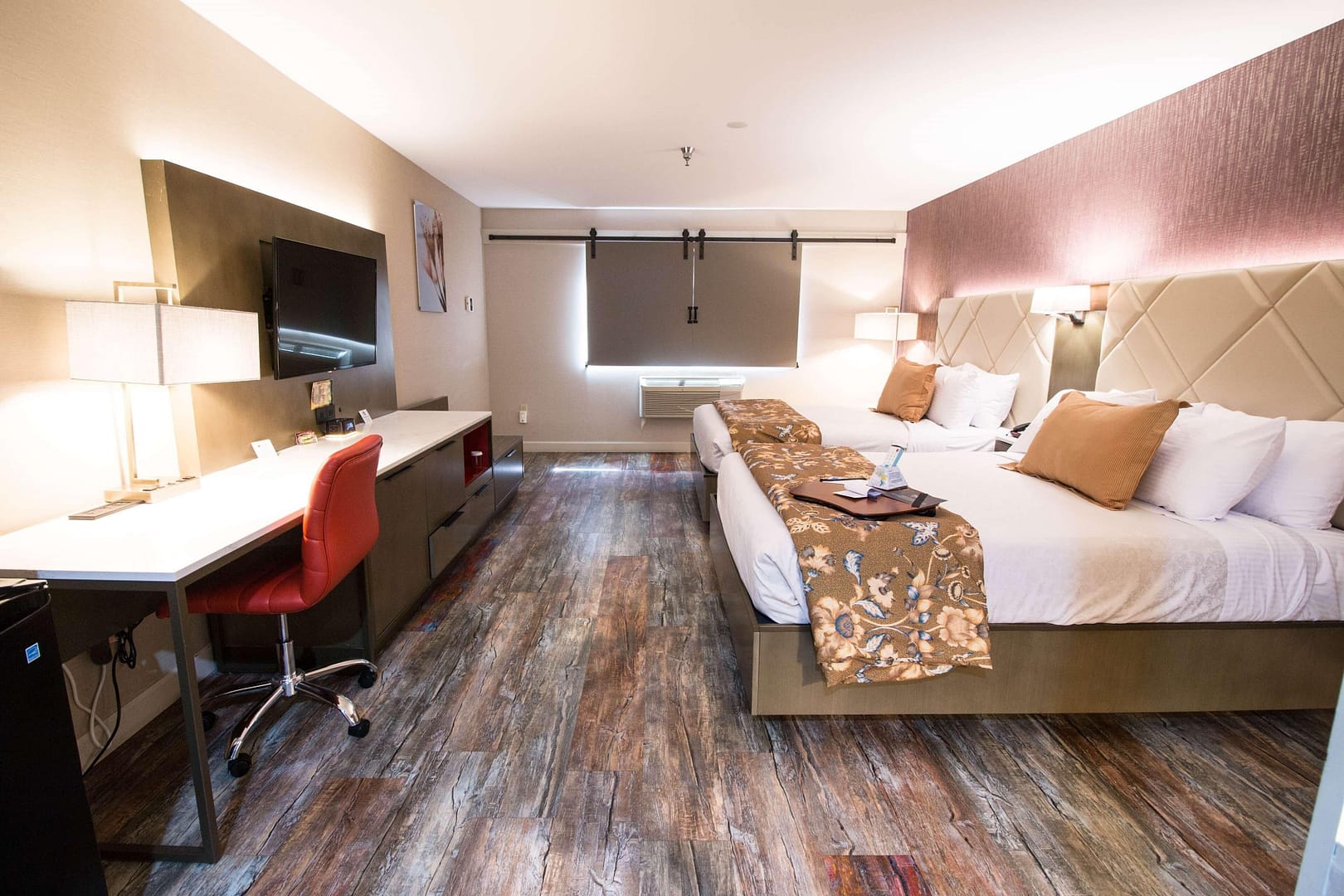 Empeiria High Sierra Hotel