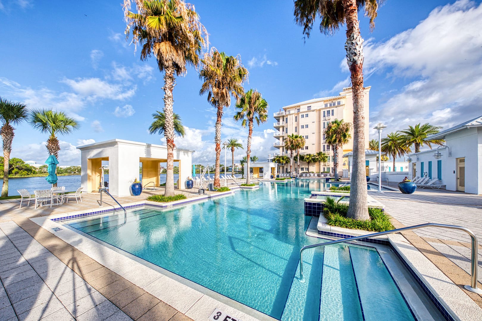Carillon Beach Inn 115
