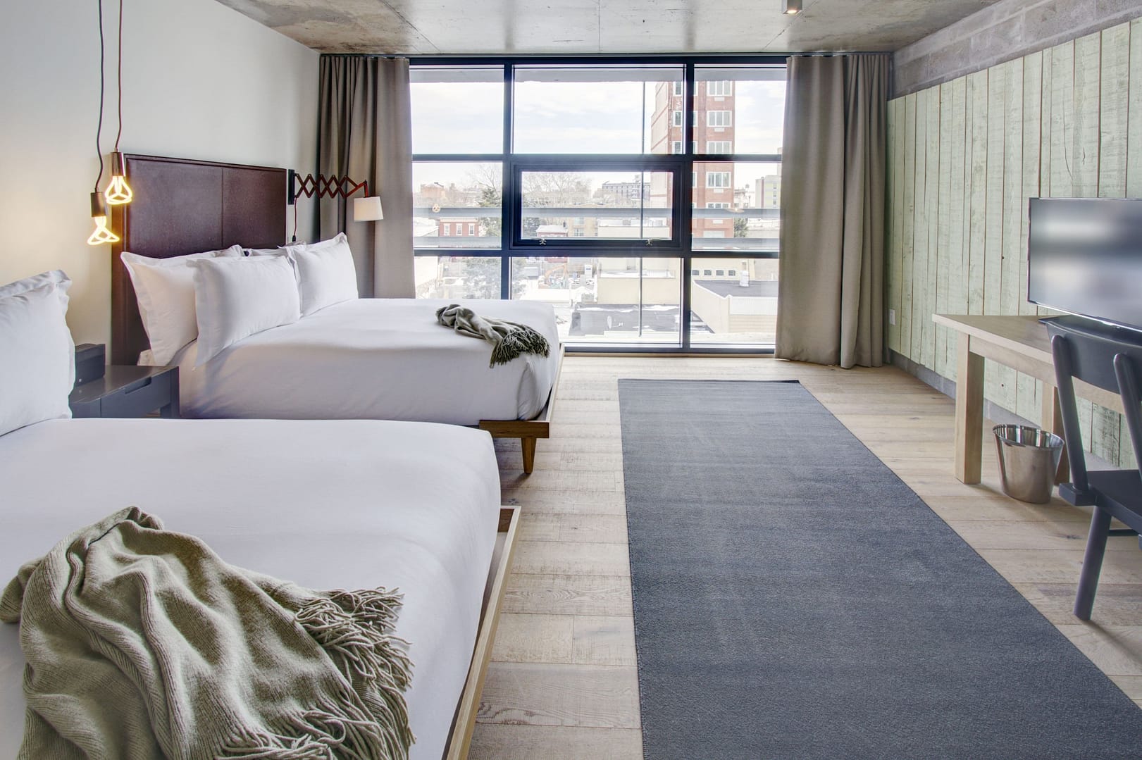 Bedroom view of Boro Hotel, Queens