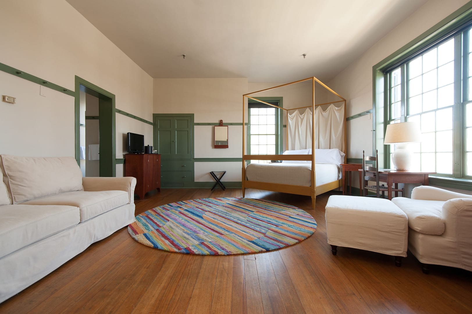 Bedroom view of Shaker Village of Pleasant Hill