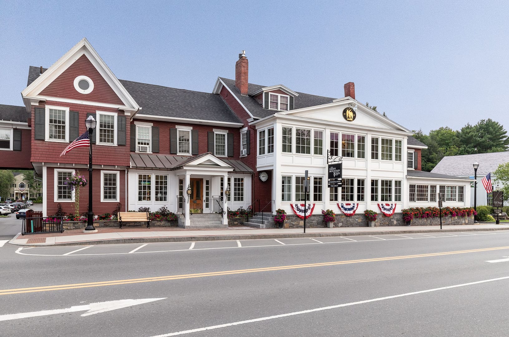 Building view of Green Mountain Inn