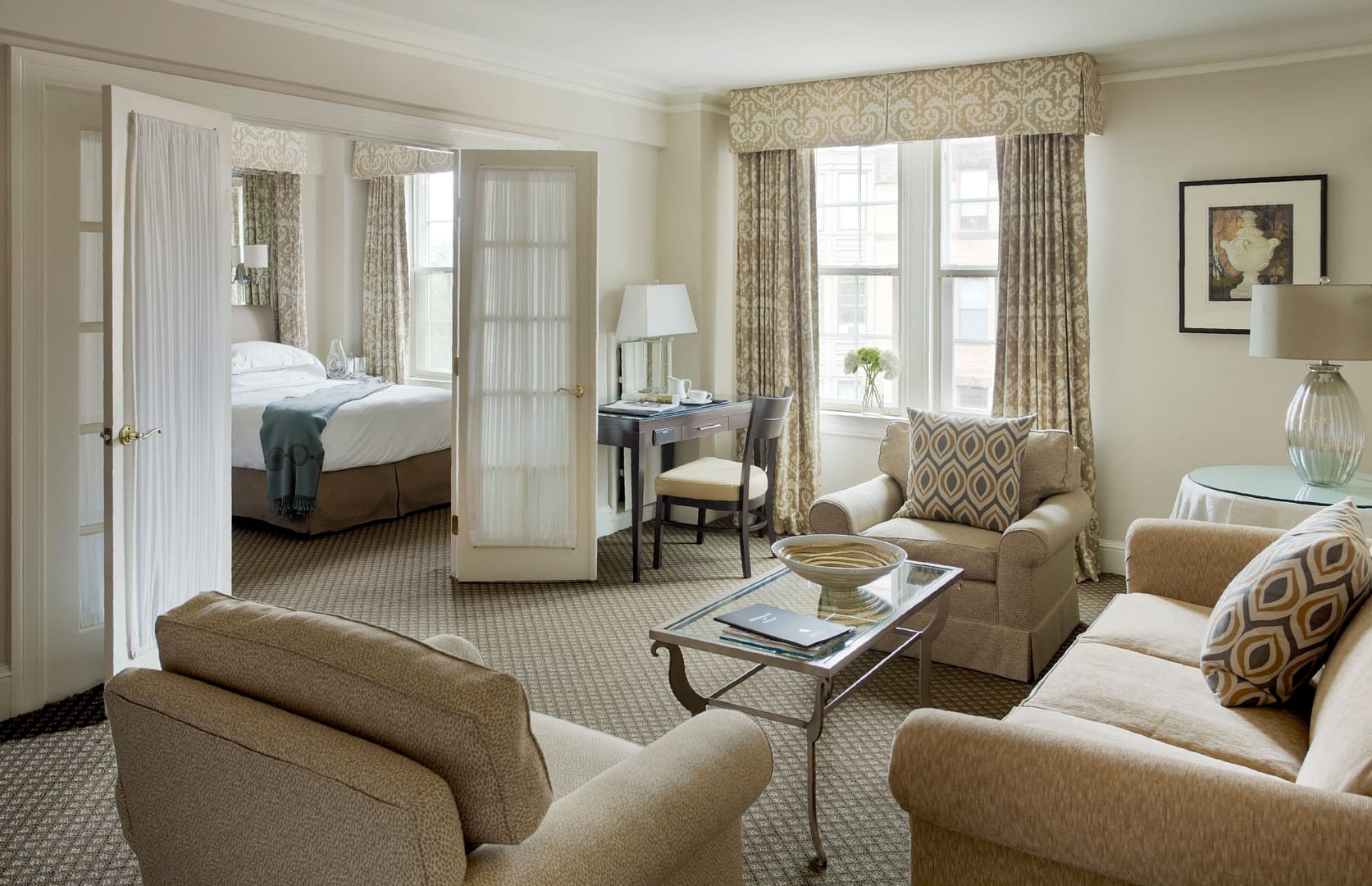 Living room view of The Eliot Hotel