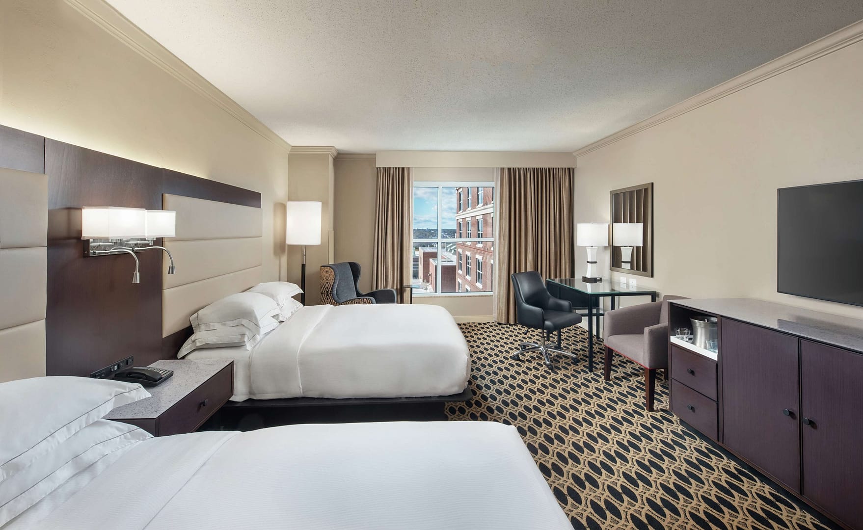 Bedroom view of Hilton Columbia Center