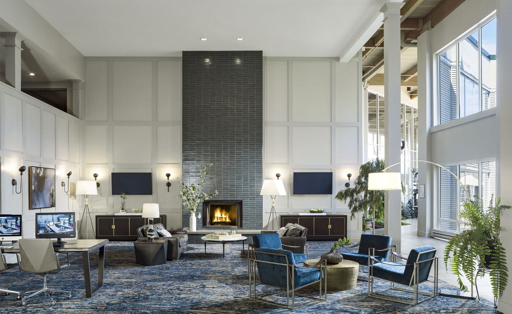 Lobby view of DoubleTree by Hilton Burlington Vermont