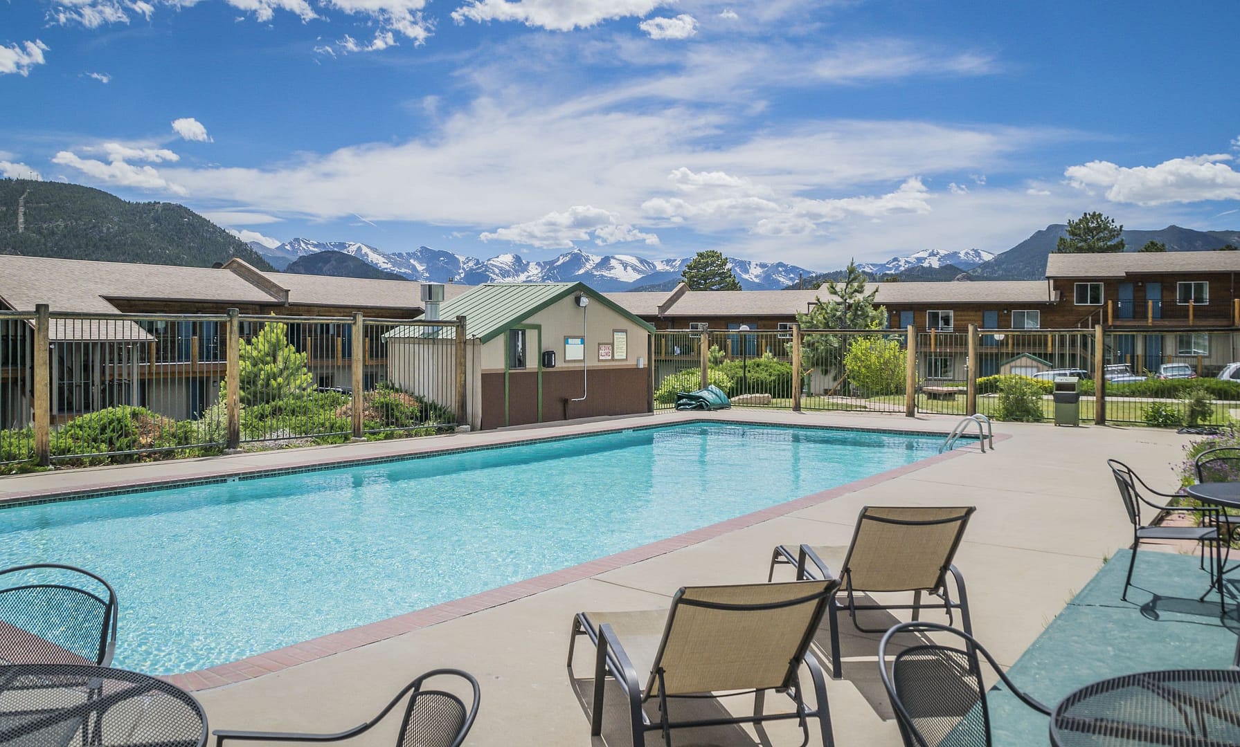 Pool view of Blue Door Inn