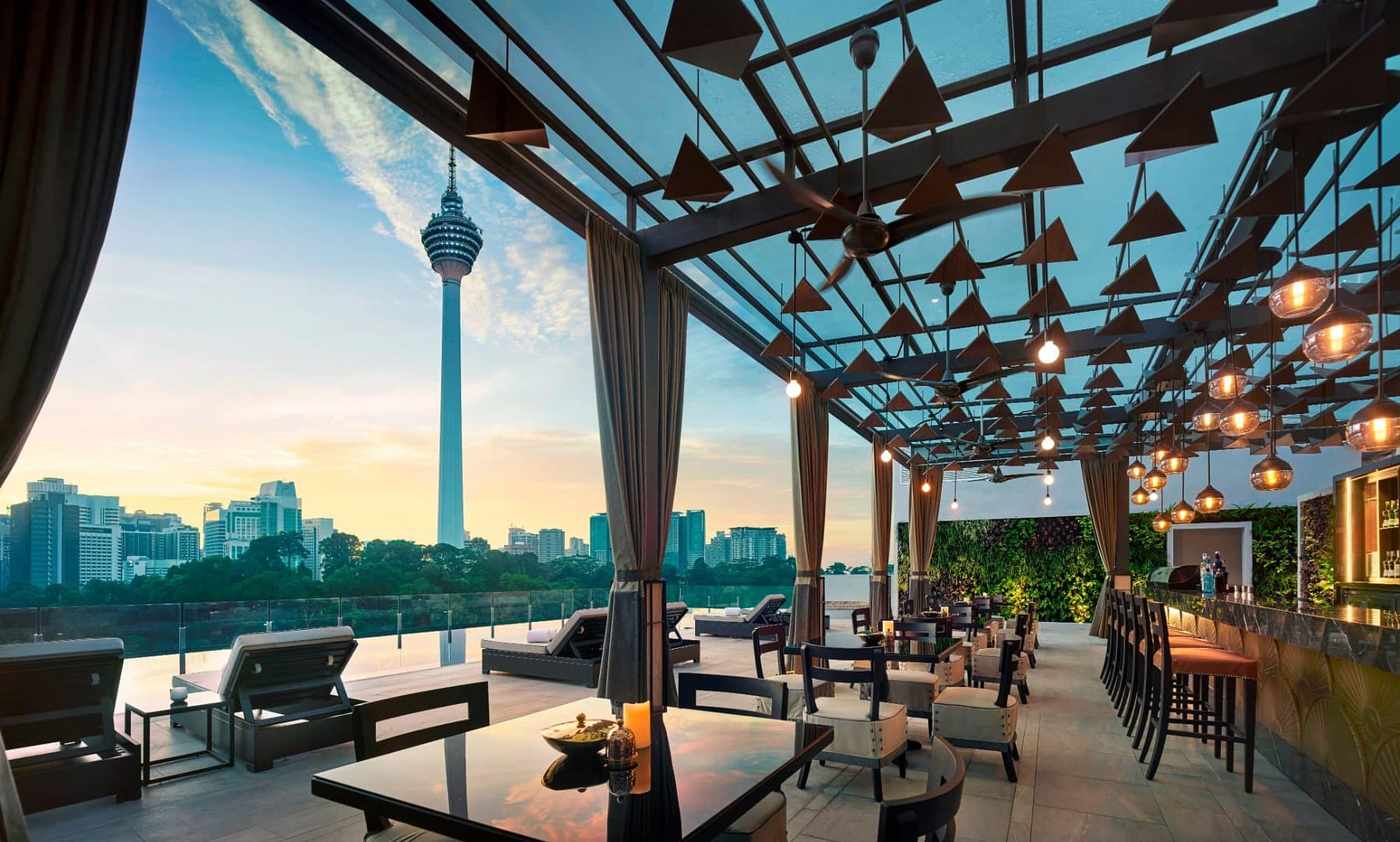 Hotel Stripes Kuala Lumpur, Autograph Collection