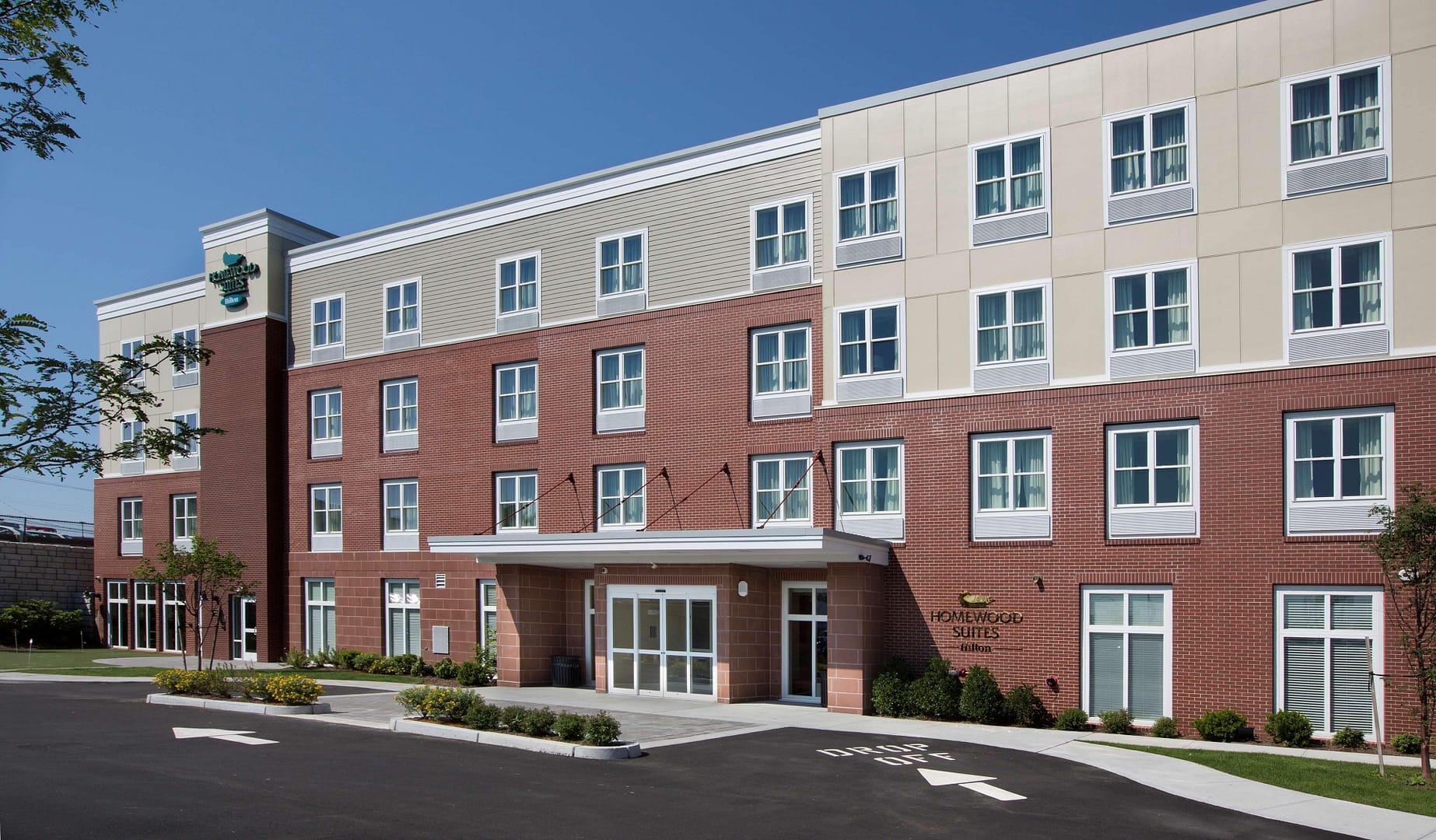 Building view of Homewood Suites by Hilton Newport Middletown, RI