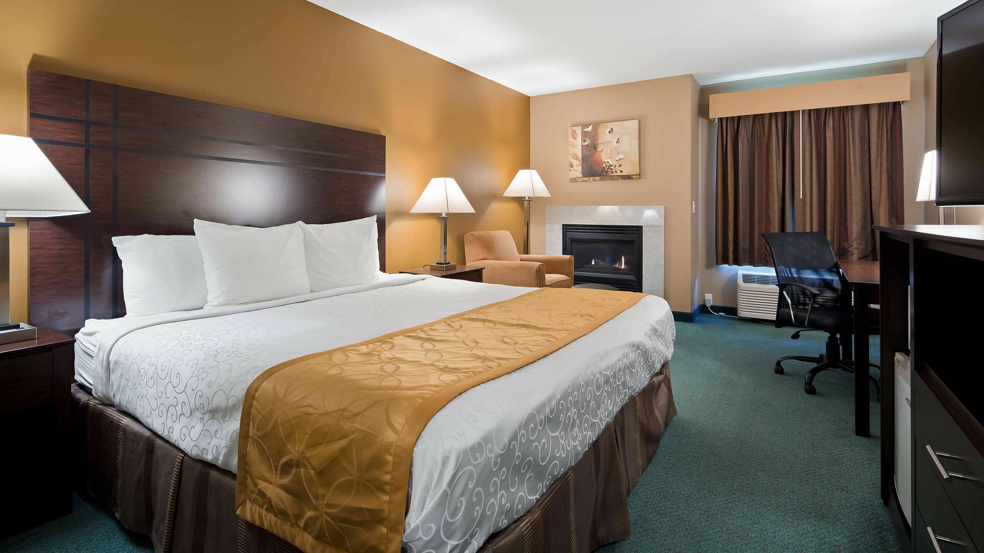 Bedroom view of Best Western Plaza Hotel Saugatuck