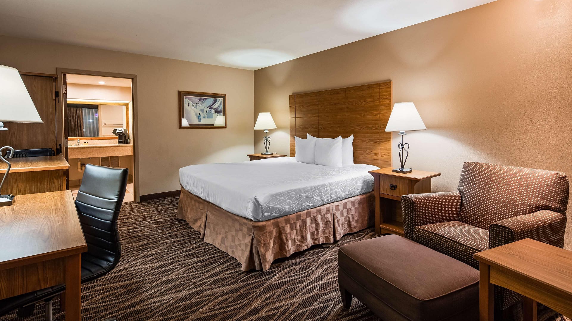 Bedroom view of Best Western Plus Saddleback Inn & Conference Center