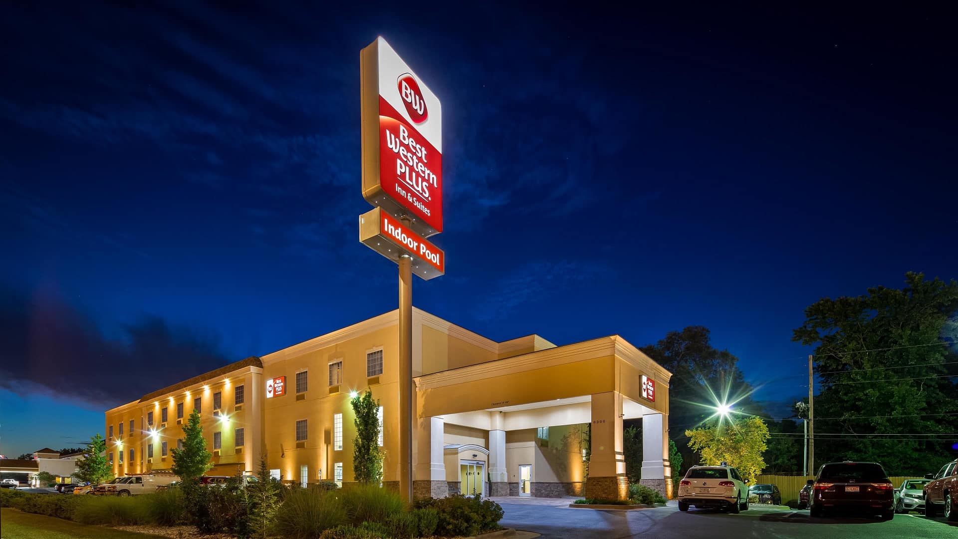 Building view of Best Western Plus Eastgate Inn & Suites