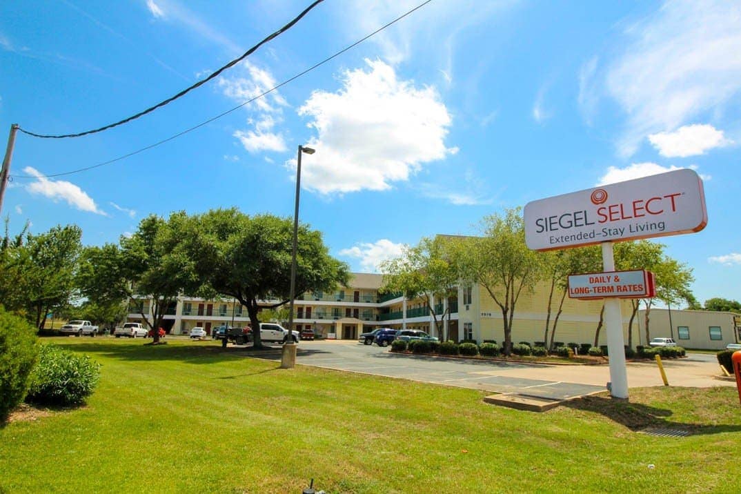 Siegel Select - Bossier City