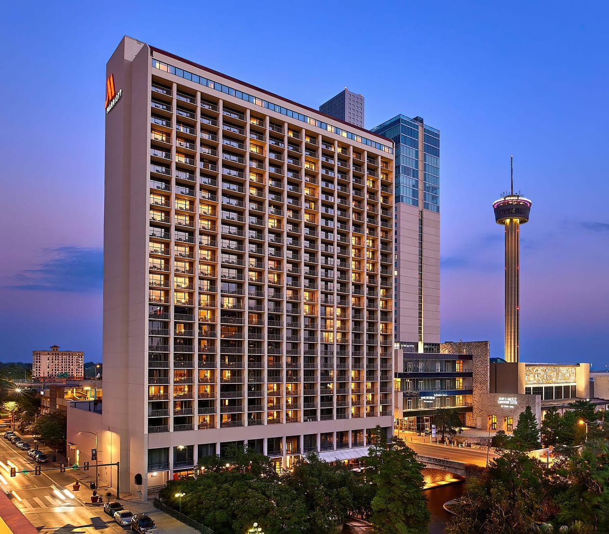 Building view of San Antonio Marriott Riverwalk