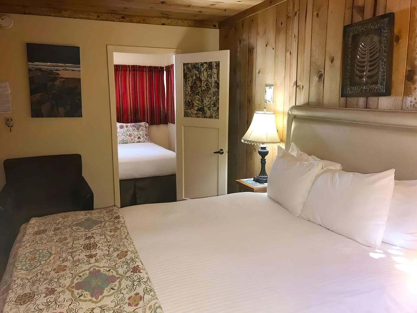 Bedroom view of Fernwood Resort