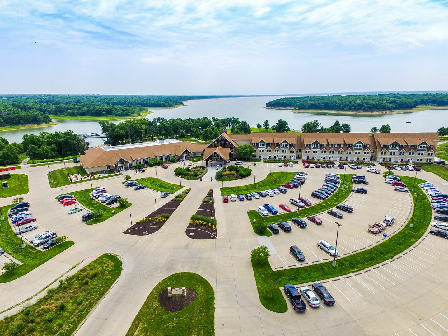 Building view of Honey Creek Resort