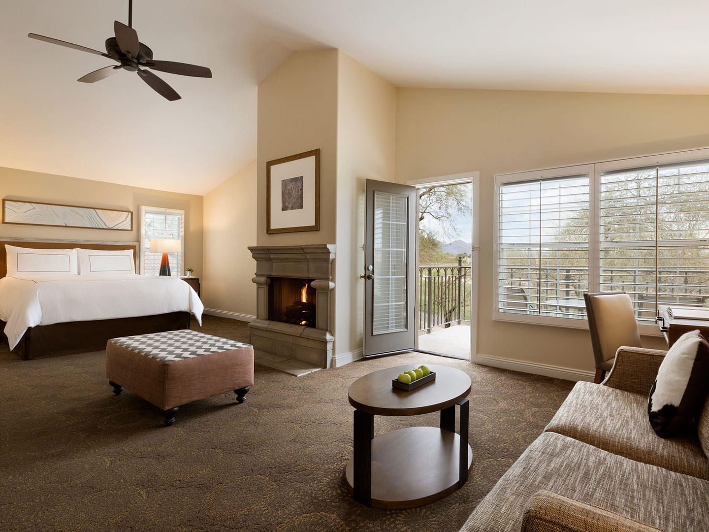 Bedroom view of Fairmont Scottsdale Princess