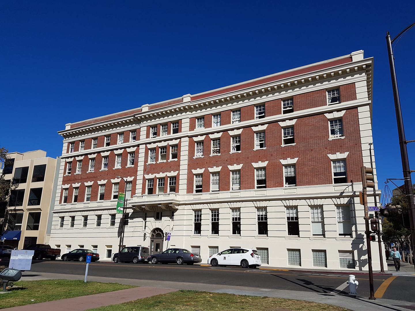 Downtown Berkeley YMCA