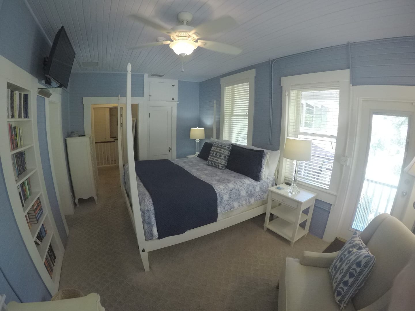 The Hibiscus House of Fort Myers