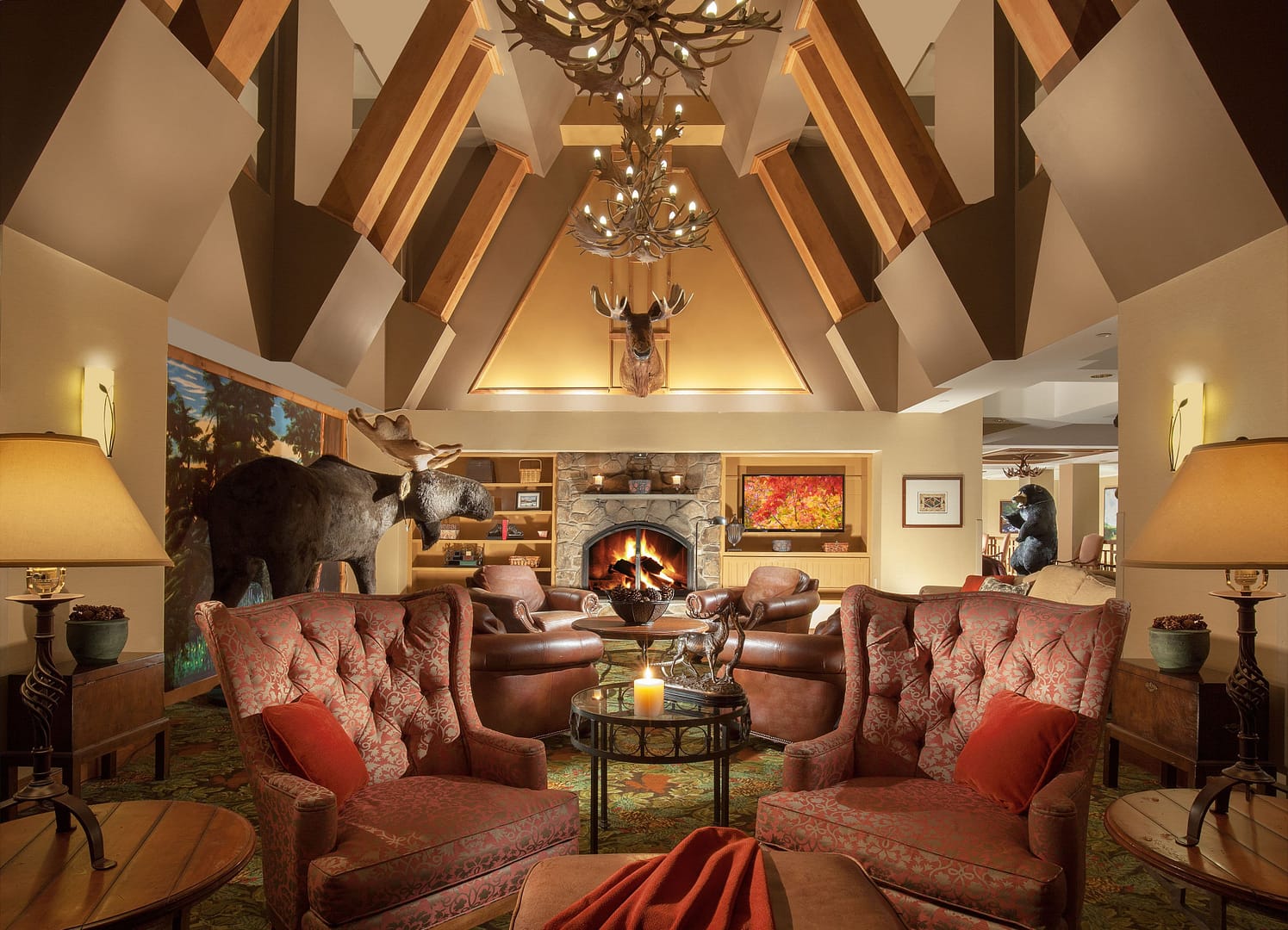 Lobby view of North Conway Grand Hotel