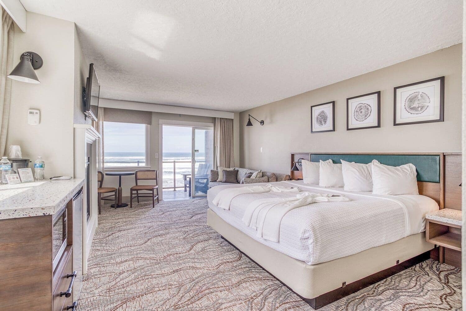 Beachfront Manor Hotel