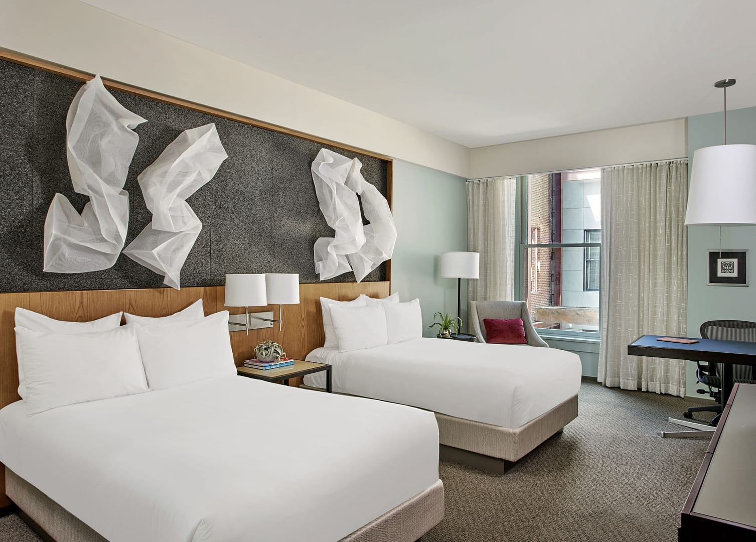 Bedroom view of 21c Museum Hotel Louisville