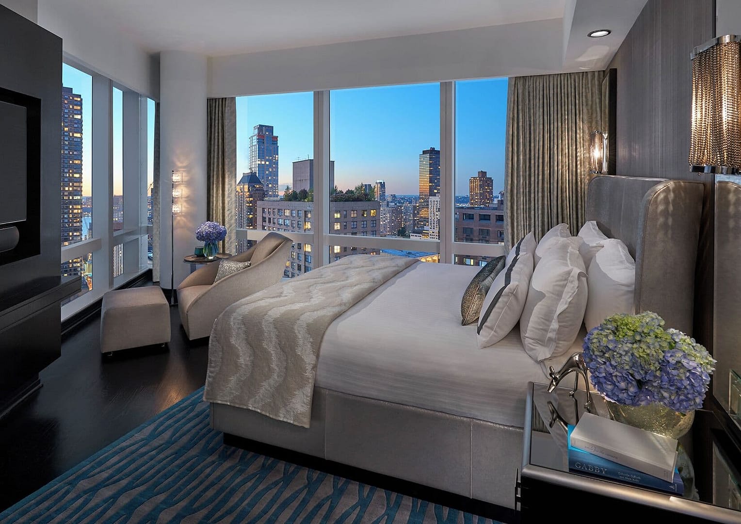 Bedroom view of Mandarin Oriental, New York