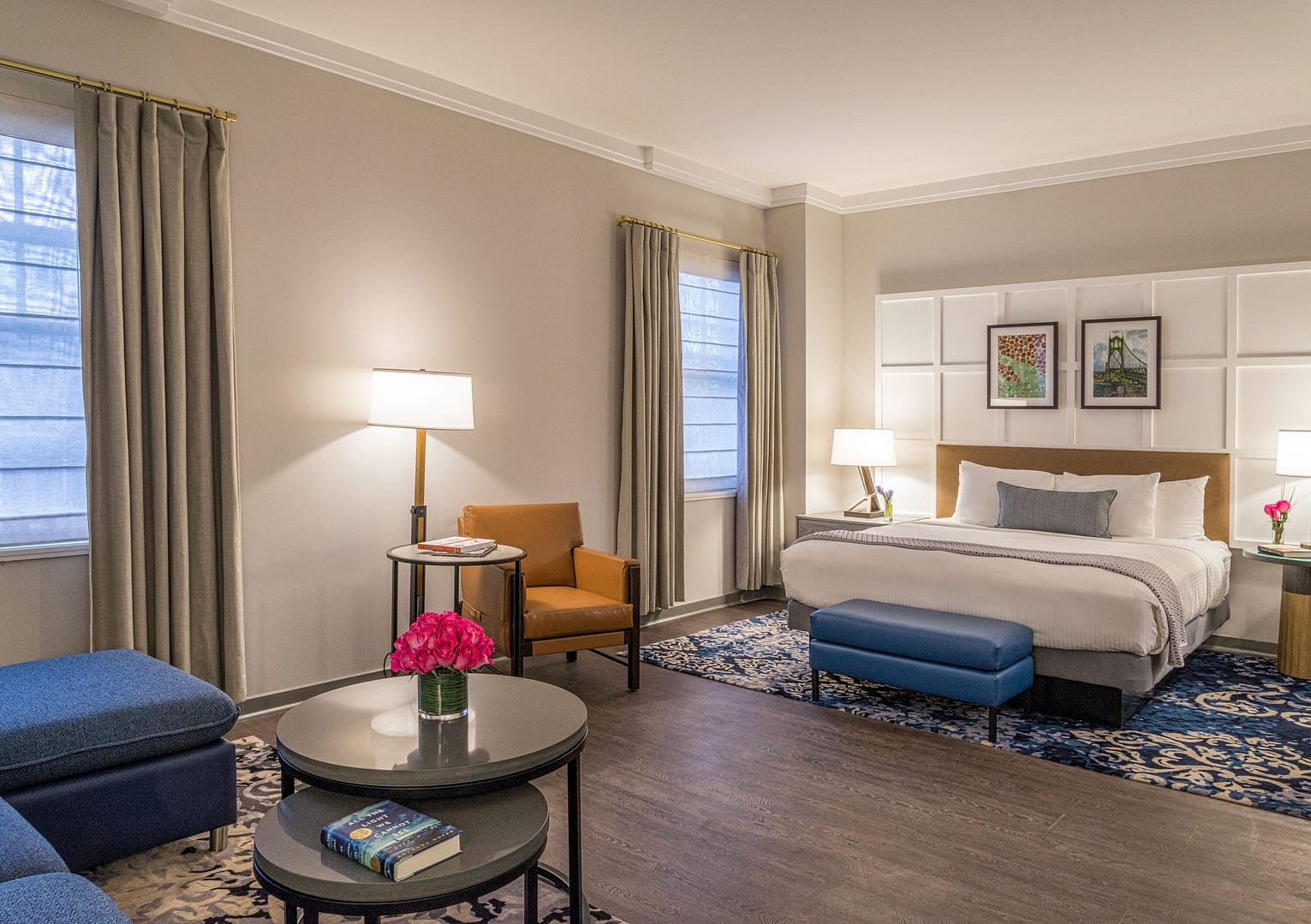 Bedroom view of Heathman Hotel