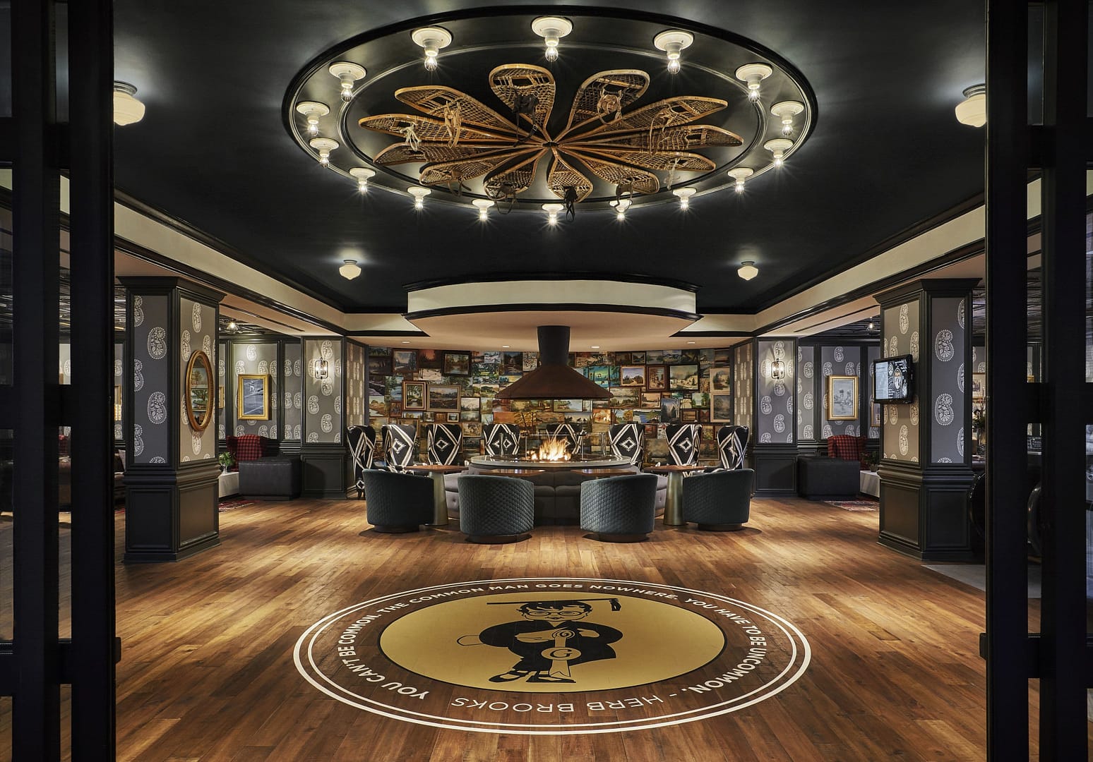 Lounge view of Graduate Minneapolis