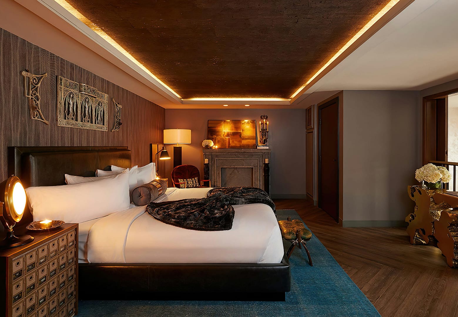 Bedroom view of Hutton Hotel