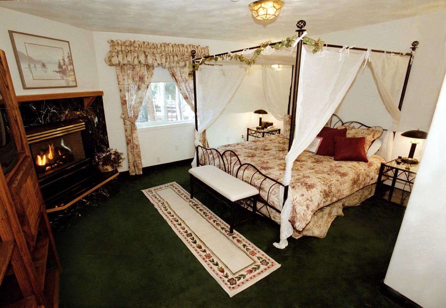 Bedroom view of 7 Gables Inn & Suites