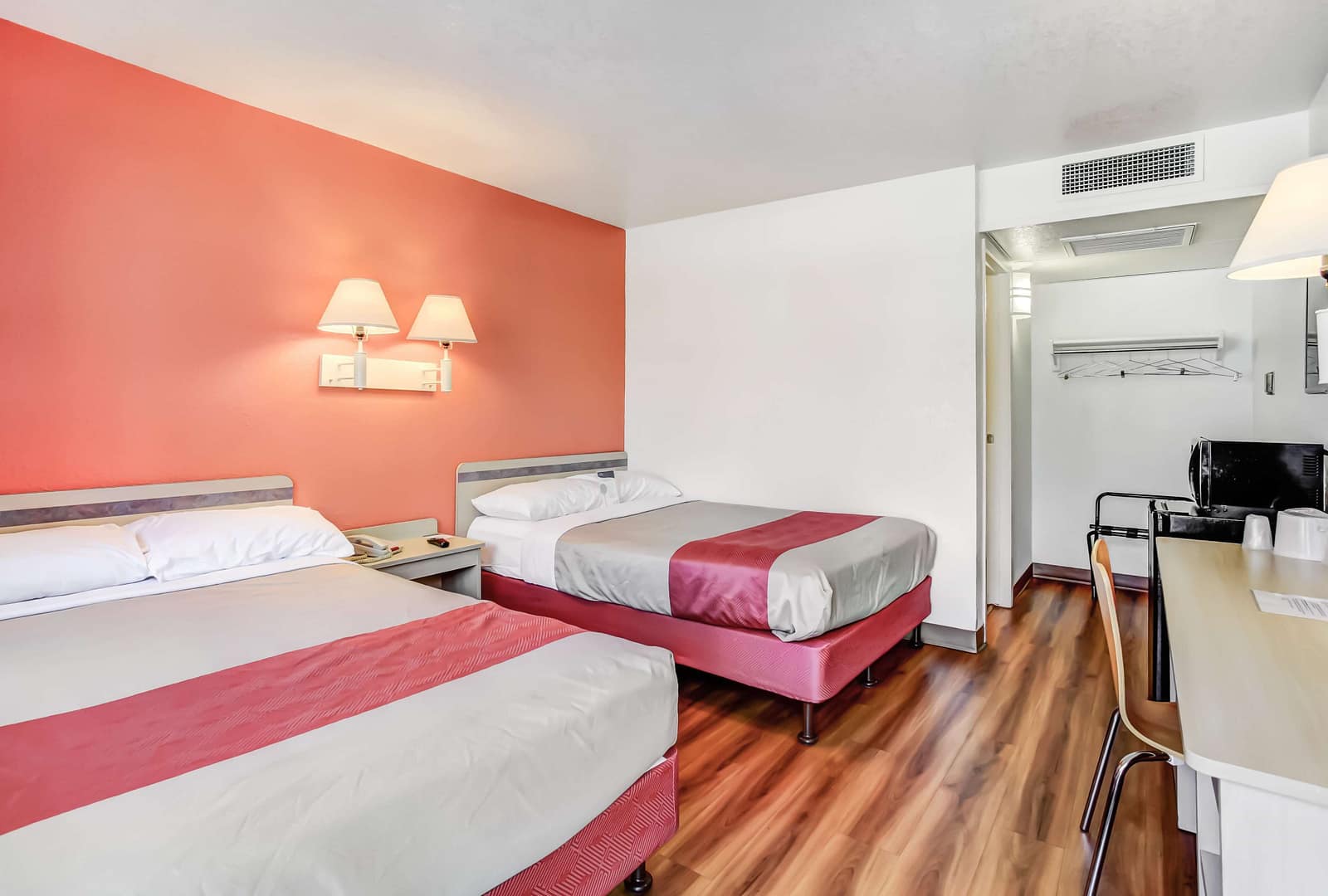 Motel 6 Medford South