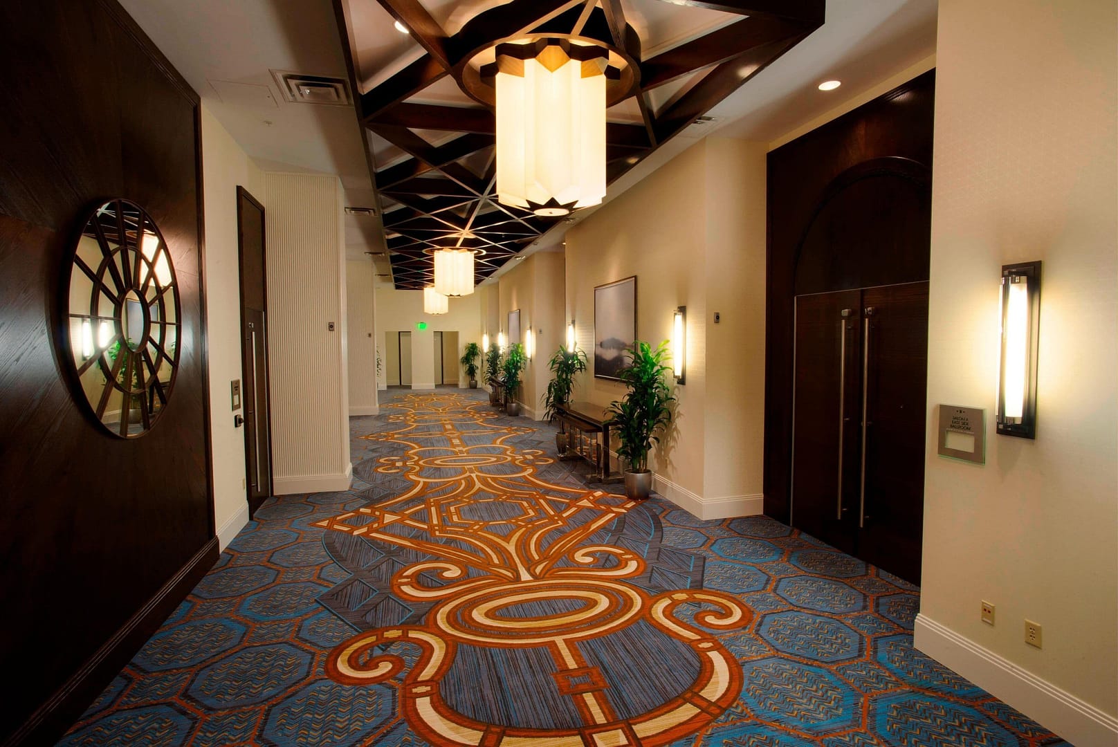 Hallway view of Marriott Milwaukee Downtown