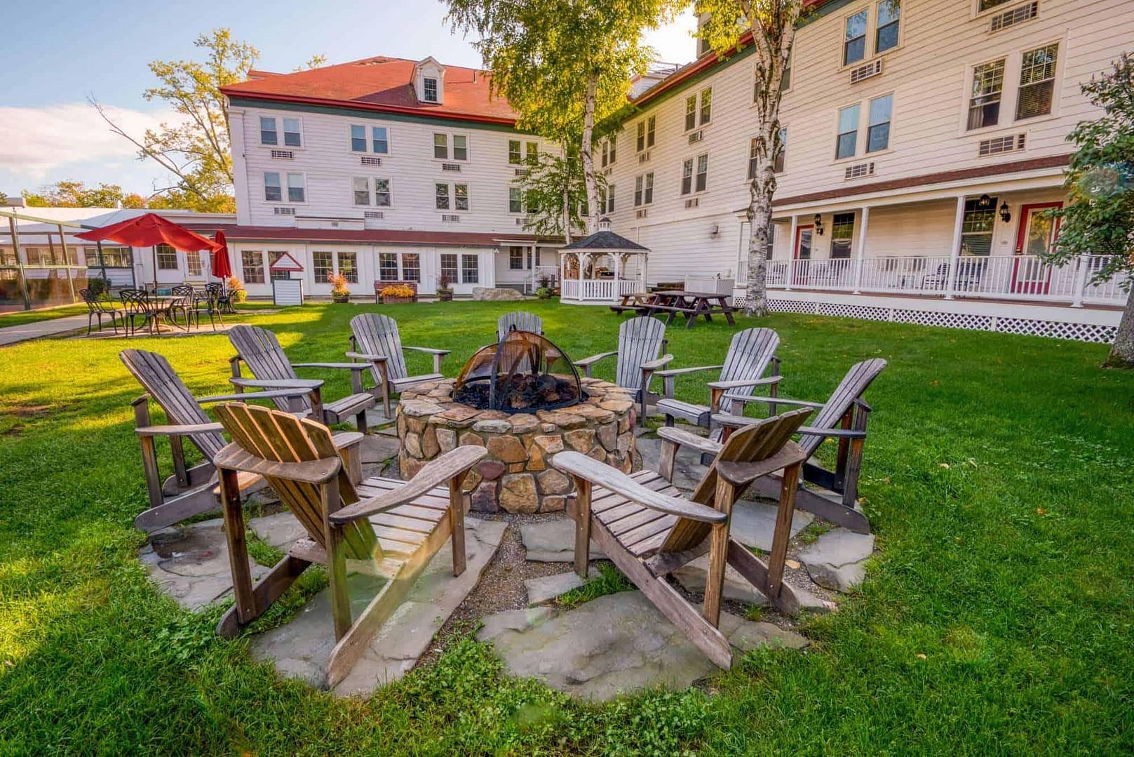 Patio view of Eastern Slope Inn Resort