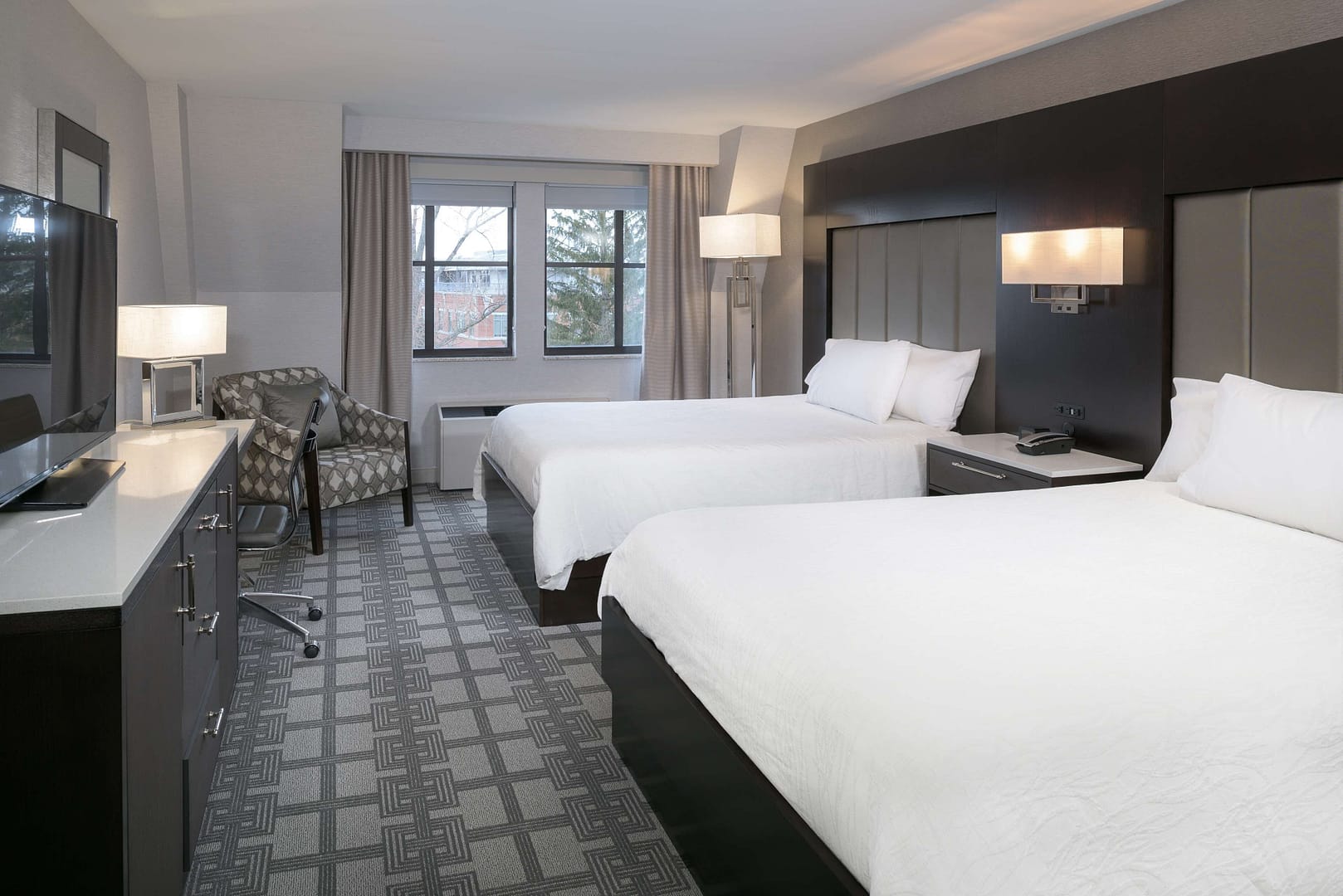 Bedroom view of Hilton Garden Inn Portsmouth Downtown