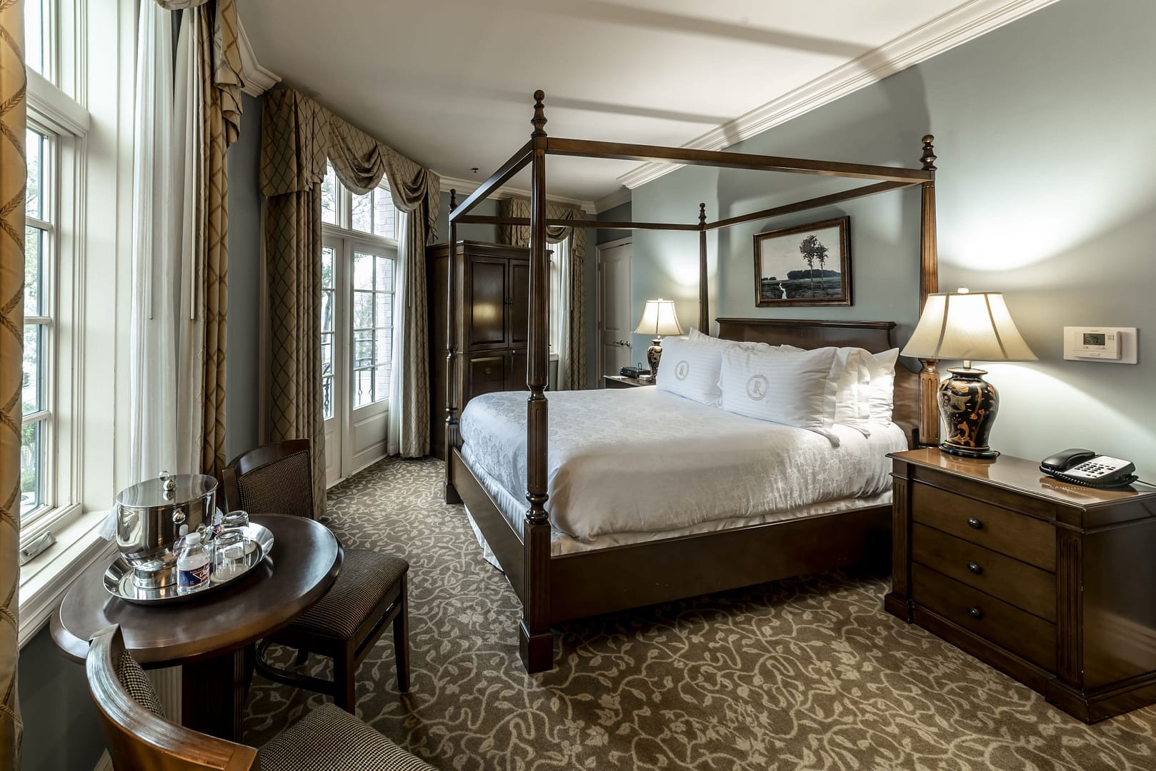 Bedroom view of River Inn of Harbor Town