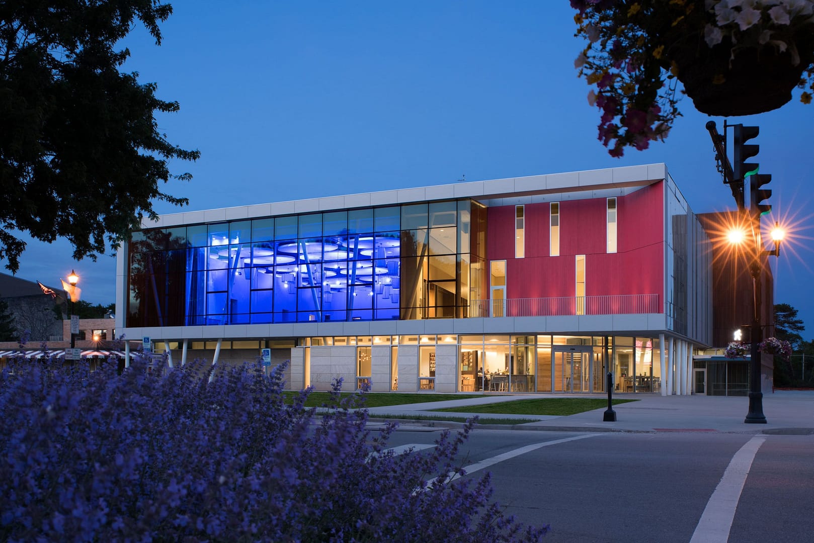 Building view of The Hotel at Oberlin