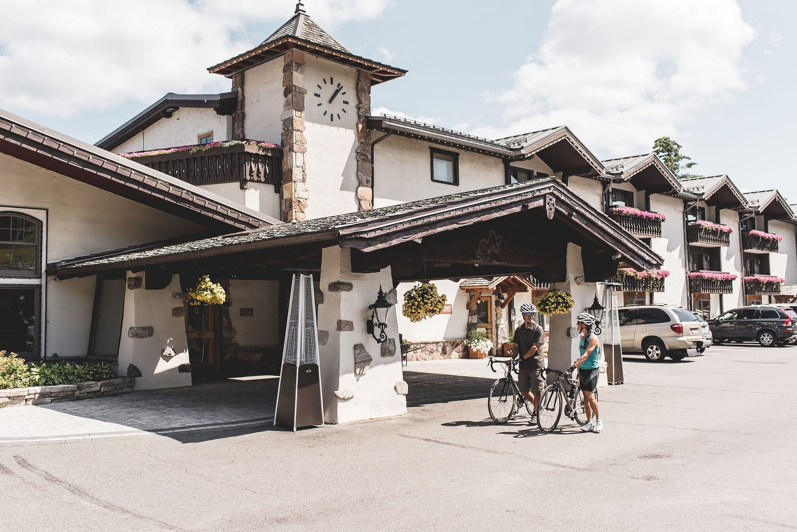 Golden Arrow Lakeside Resort