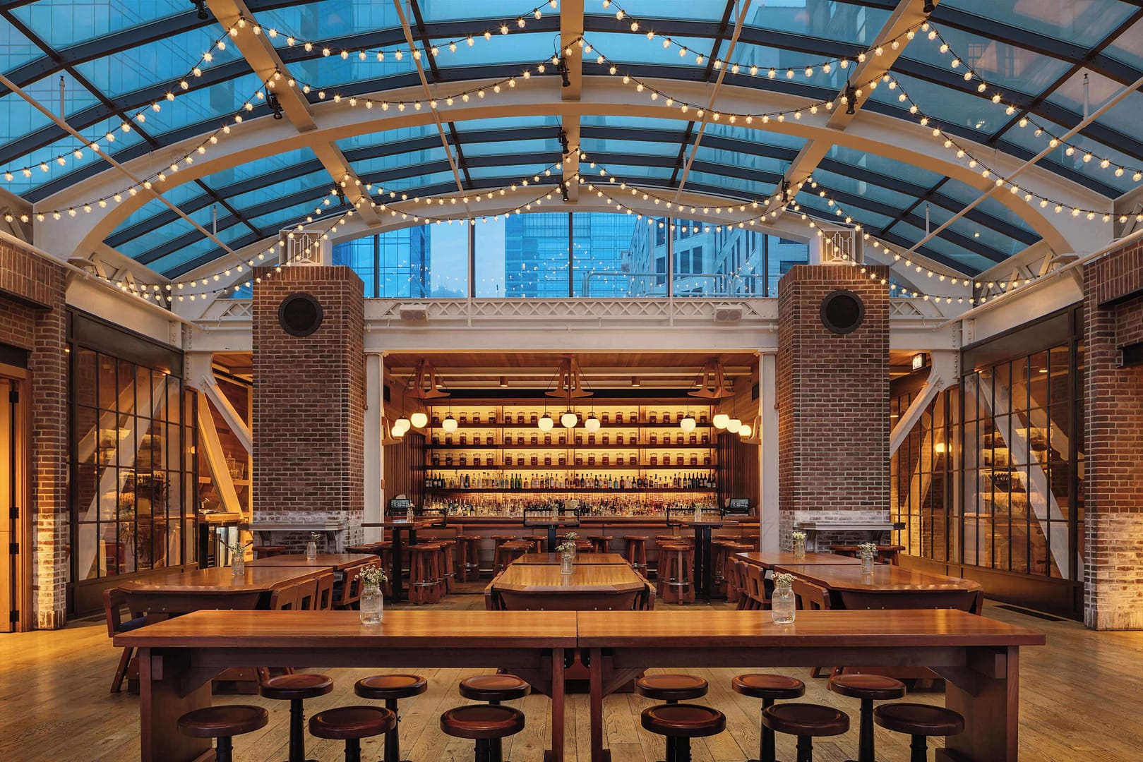 Bar view of Chicago Athletic Association Hotel