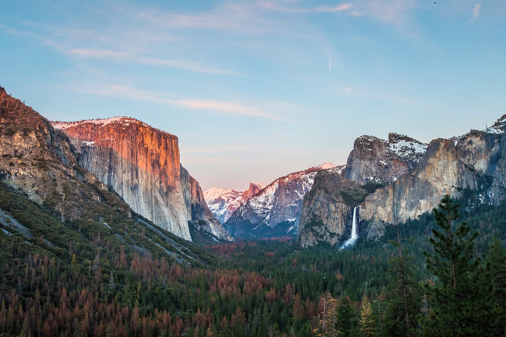 Yosemite National Park at sunset