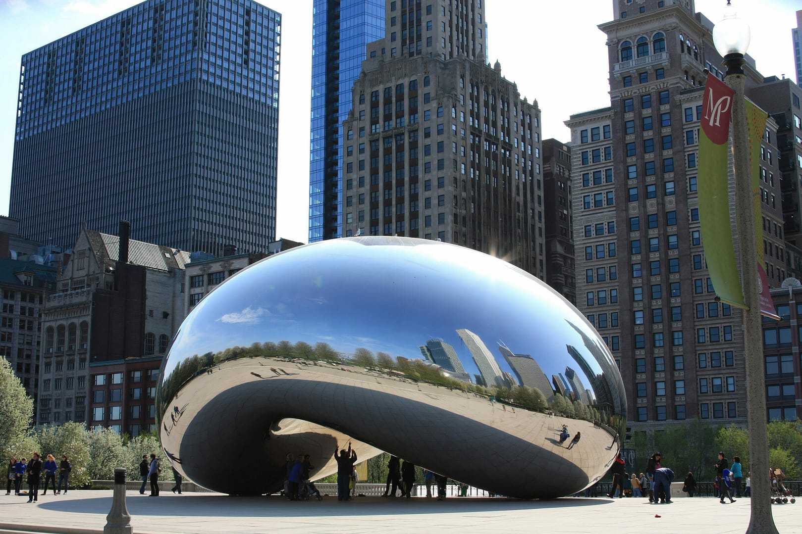 Cloud Gate, Millennium Park in Chicago, USA