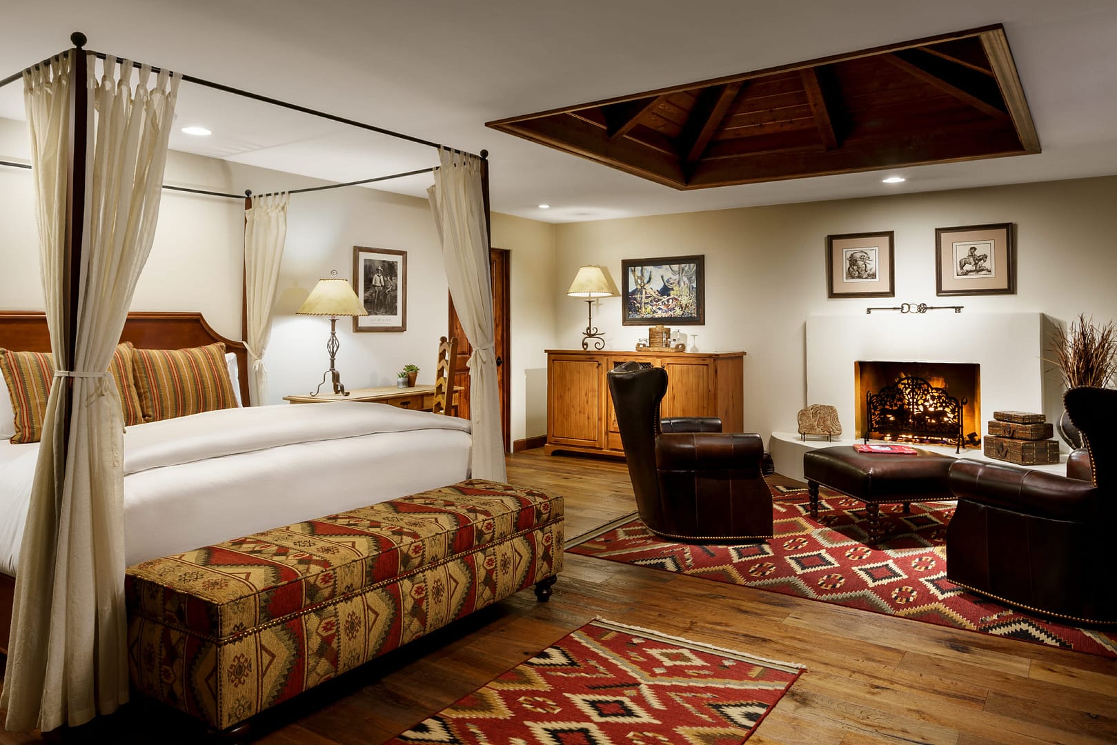 Bedroom view of Hermosa Inn