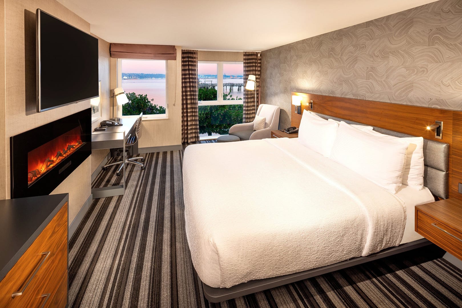 Silver Cloud Hotel Tacoma Waterfront