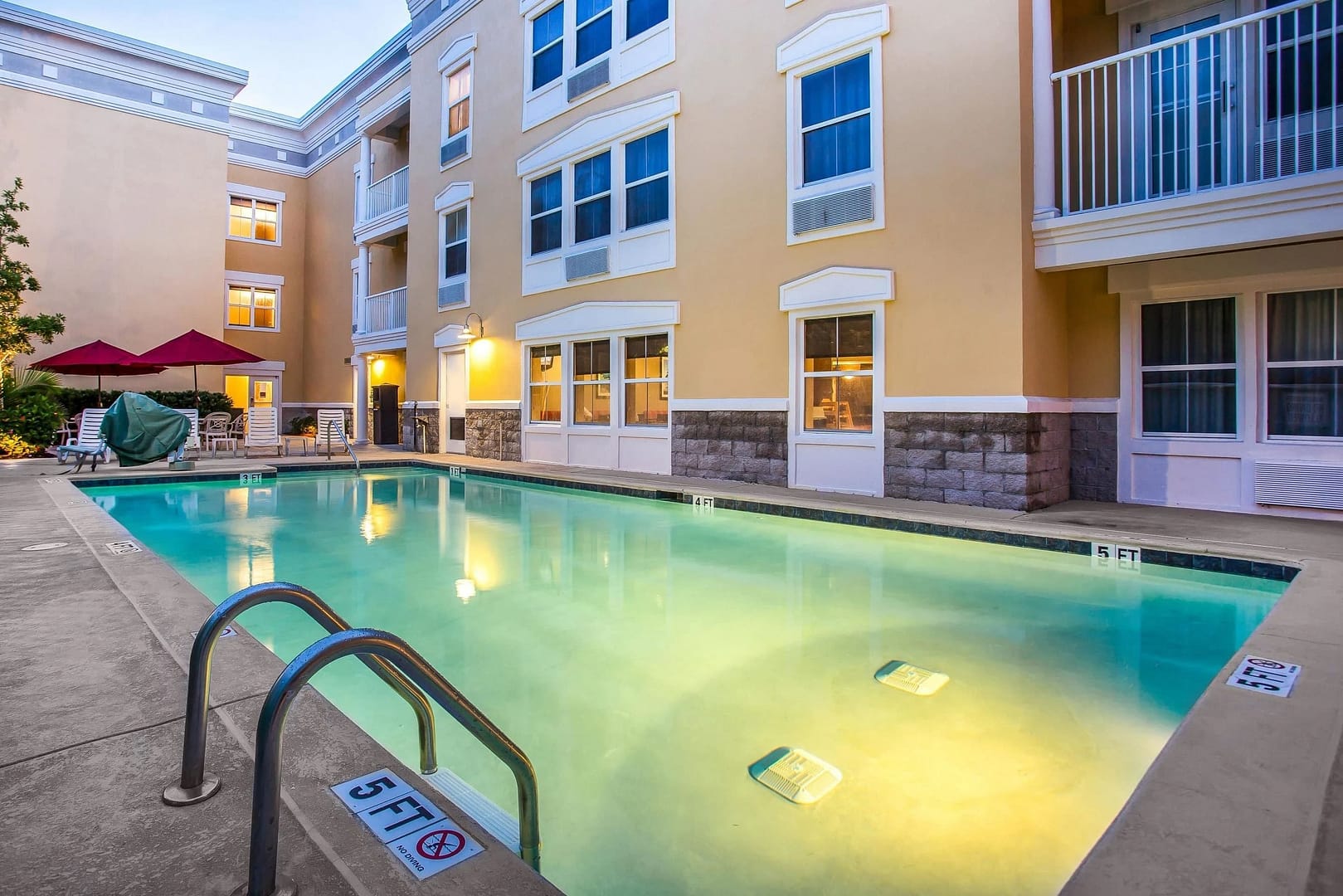 Comfort Suites at Isle of Palms Connector