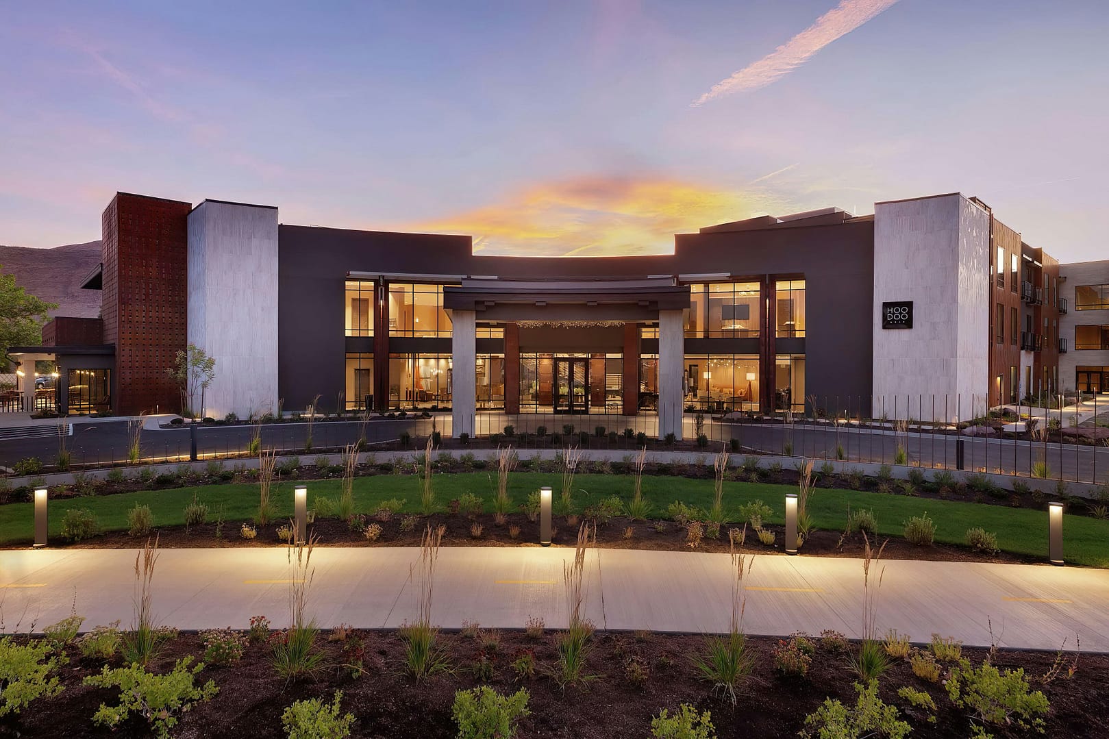Building view of Hoodoo Moab, Curio Collection by Hilton