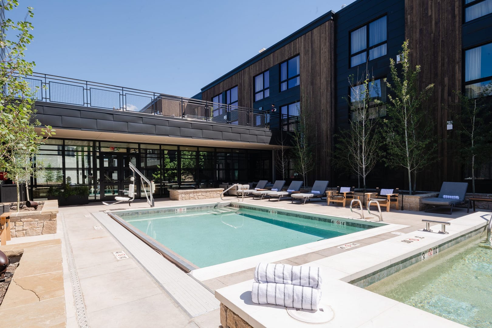 Pool view of The Cloudveil, Autograph Collection