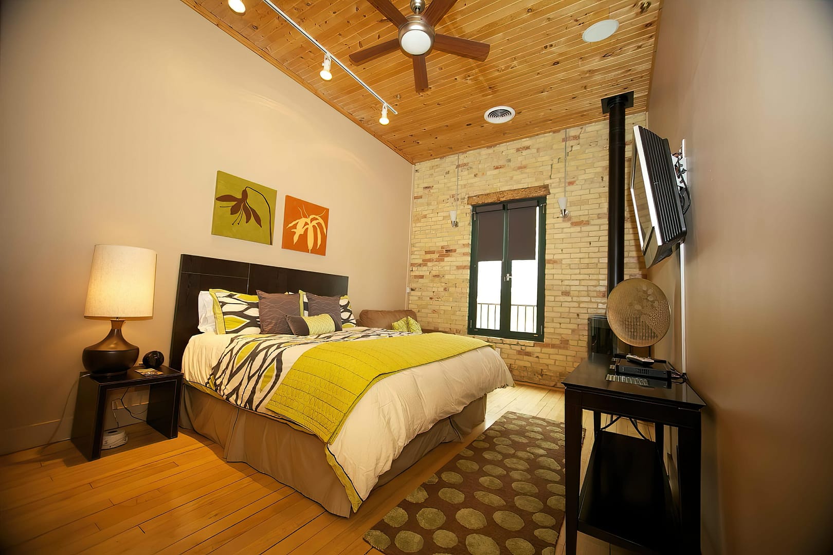 Bedroom view of Bella Vita Spa + Suites