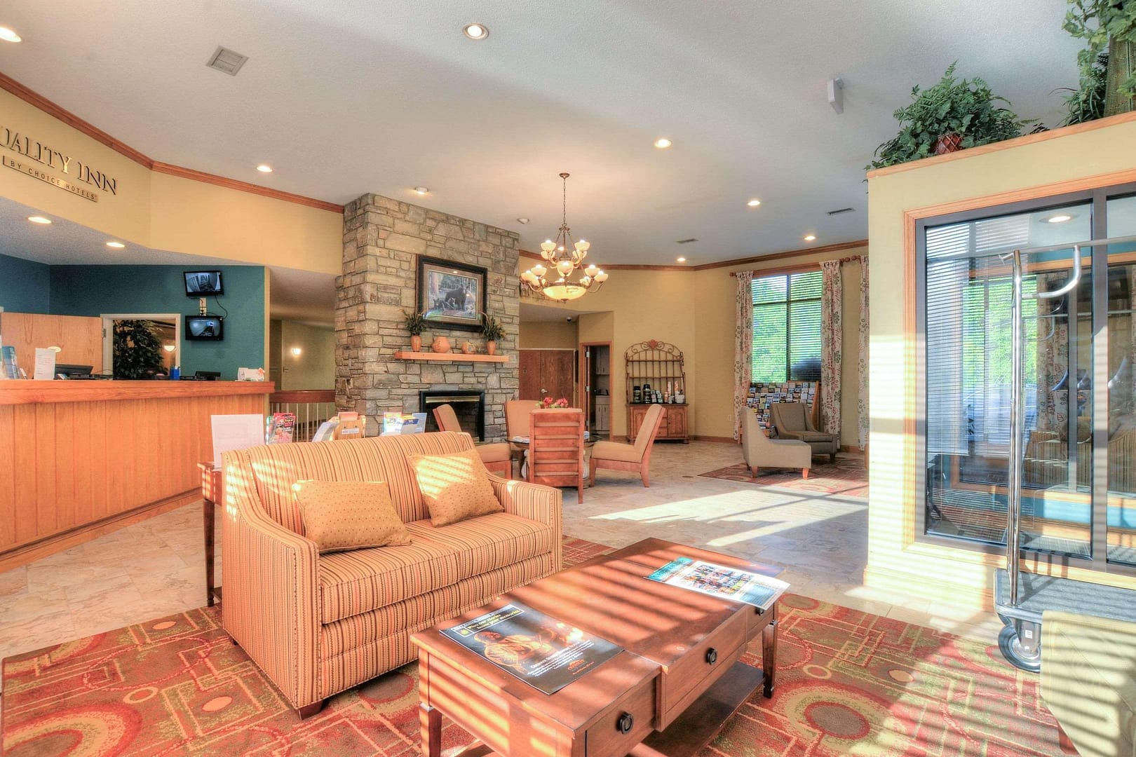Lobby view of Quality Inn, Cherokee