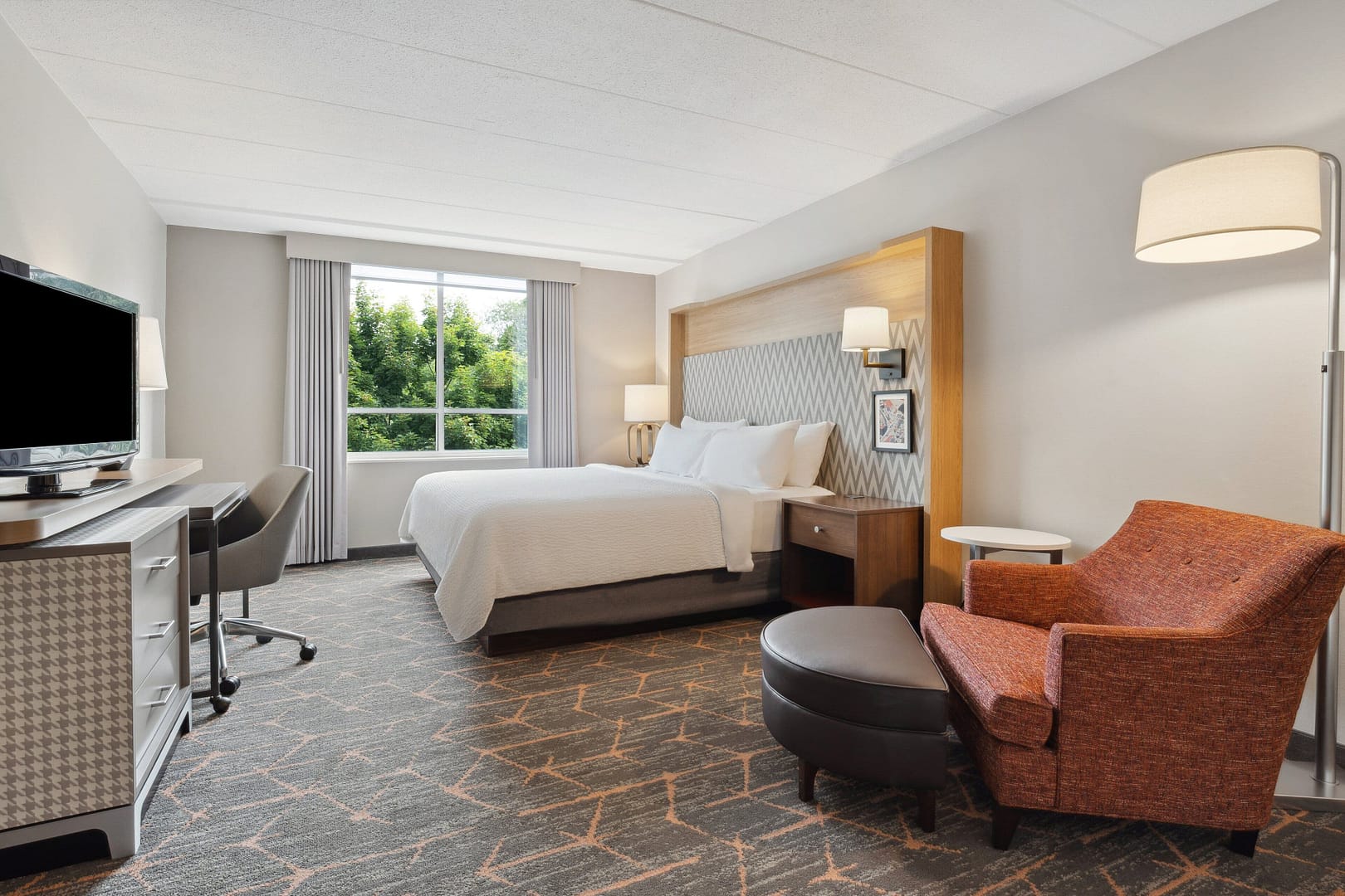 Bedroom view of Holiday Inn Portsmouth, an IHG Hotel